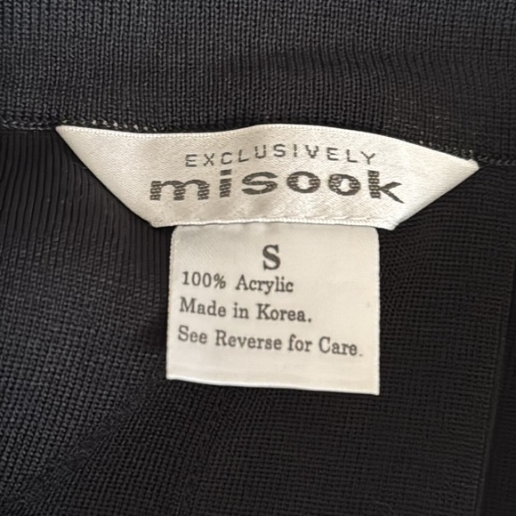 MISOOK Exclusively MIDI Black Skirt Pleated‎ Back Pull On Work Party Size S - Picture 4 of 5